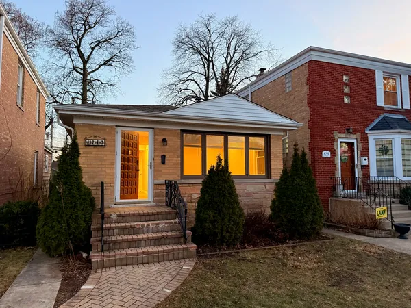 $375,000 | 6217 West Peterson Avenue, Chicago, IL 60646