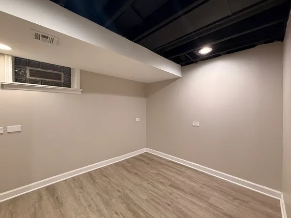 $375,000 | 6217 West Peterson Avenue, Chicago, IL 60646