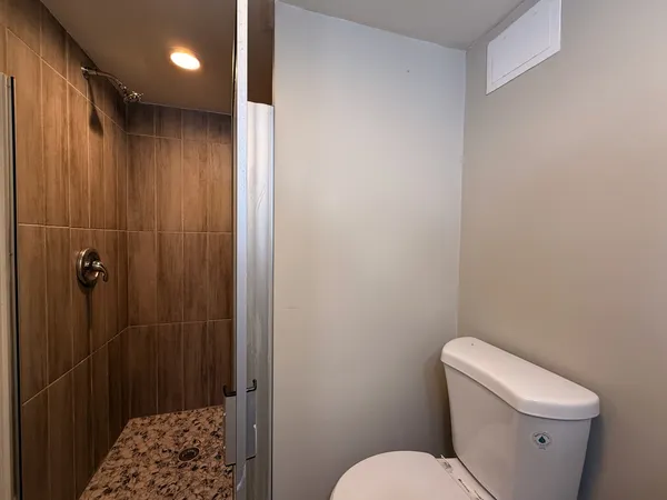 $375,000 | 6217 West Peterson Avenue, Chicago, IL 60646