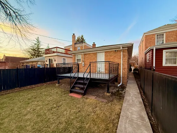 $375,000 | 6217 West Peterson Avenue, Chicago, IL 60646