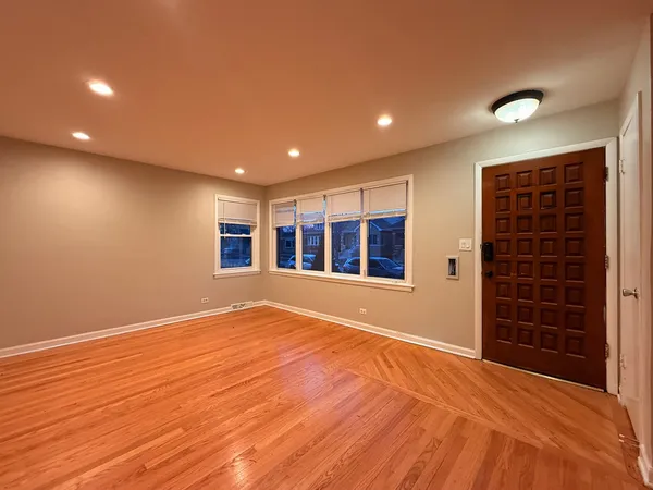 $375,000 | 6217 West Peterson Avenue, Chicago, IL 60646