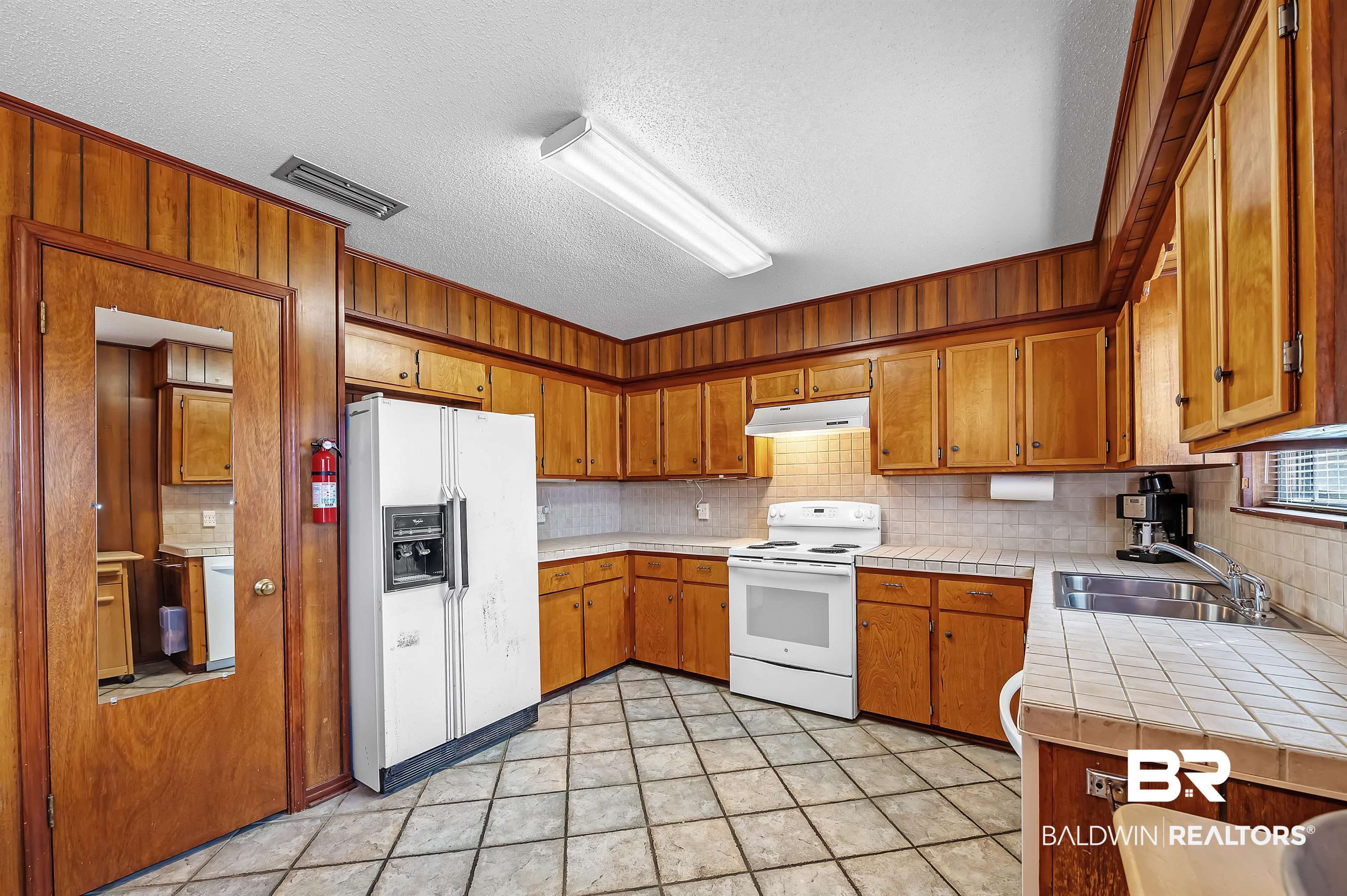 610 East Verbena Avenue Foley, AL 36535 - Photo 15 of 33