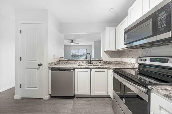 $145,000 | 2200 East Trinity Mills Road, Unit 510, Carrollton, TX 75006