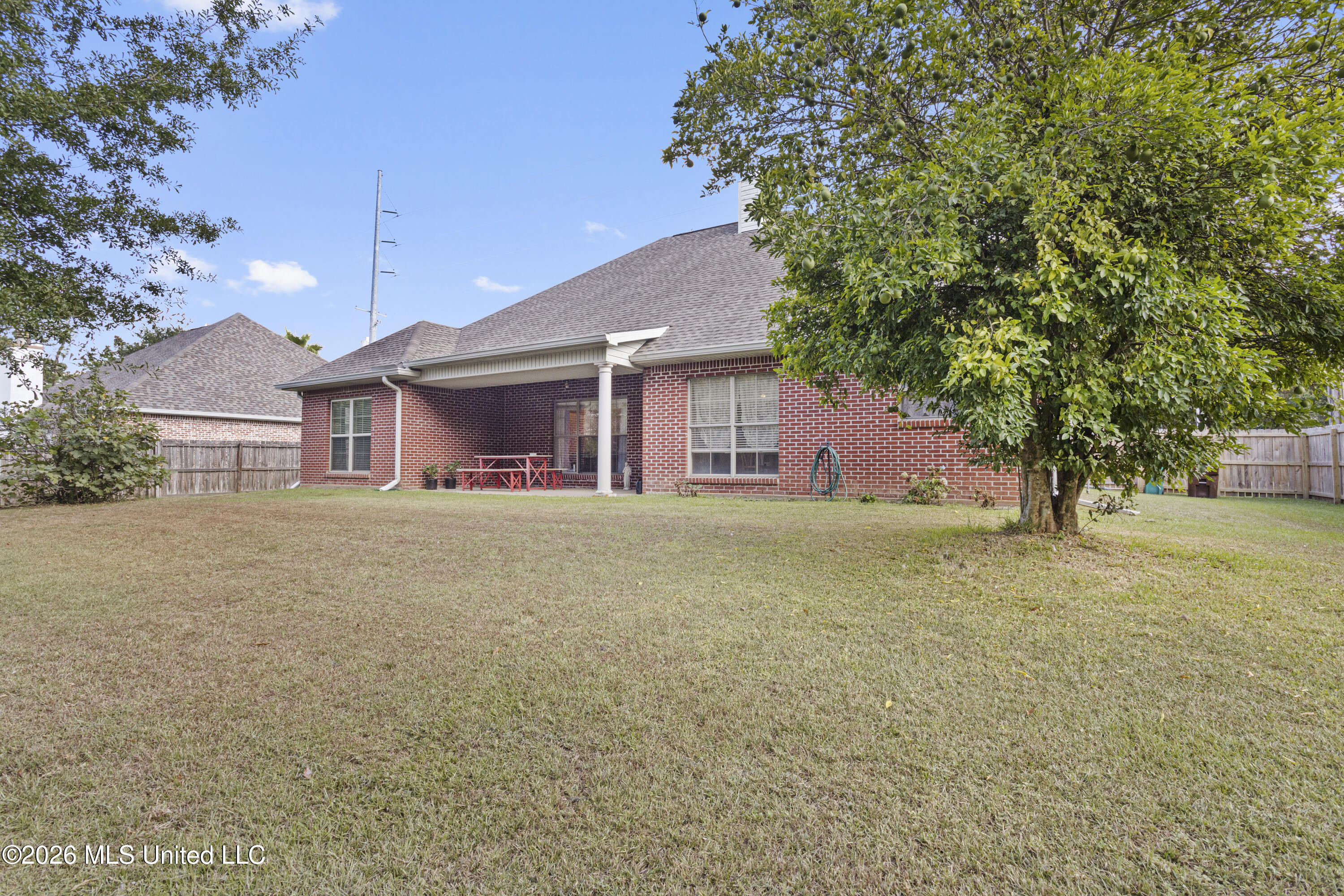2412 Old Bay Road Biloxi, MS 39531 - Photo 34 of 37 00034