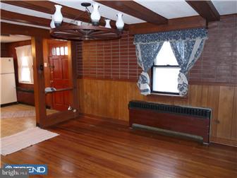 333 Rutledge Avenue Folsom, PA 19033 - Photo 4 of 12 Dining Room