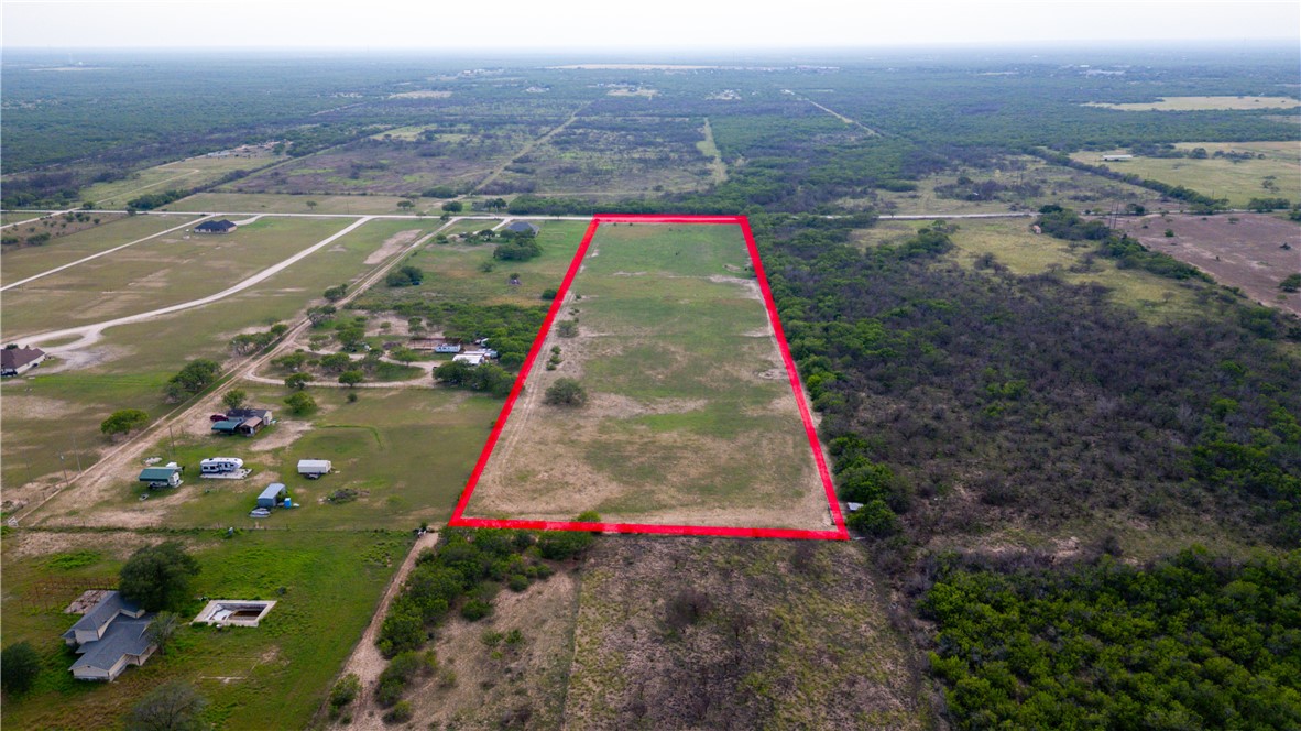 415 County Road 150 Alice, TX 78332 - Photo 4 of 8