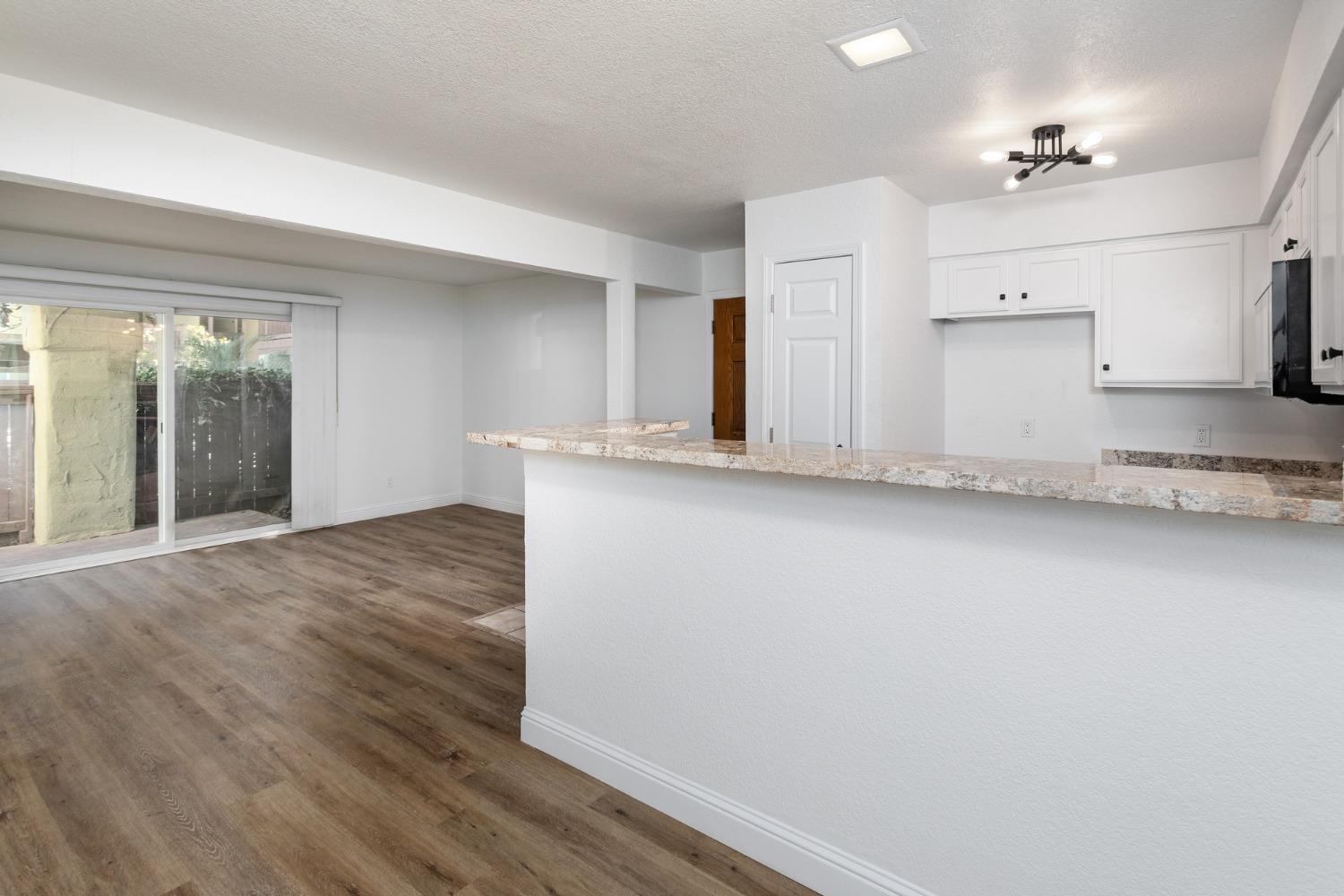 2881 Huntington Boulevard, Unit 121 Fresno, CA 93721 - Photo 9 of 26