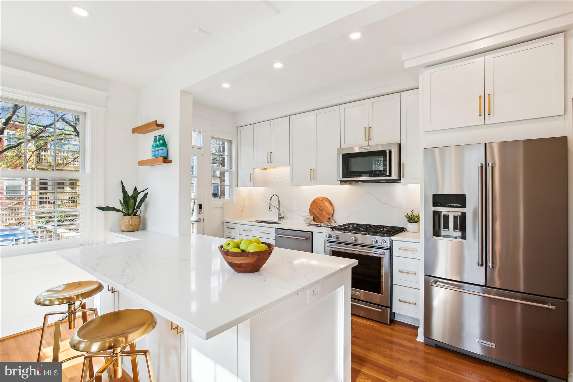 2210 39th Place Northwest Washington, DC 20007 - Photo 13 of 66