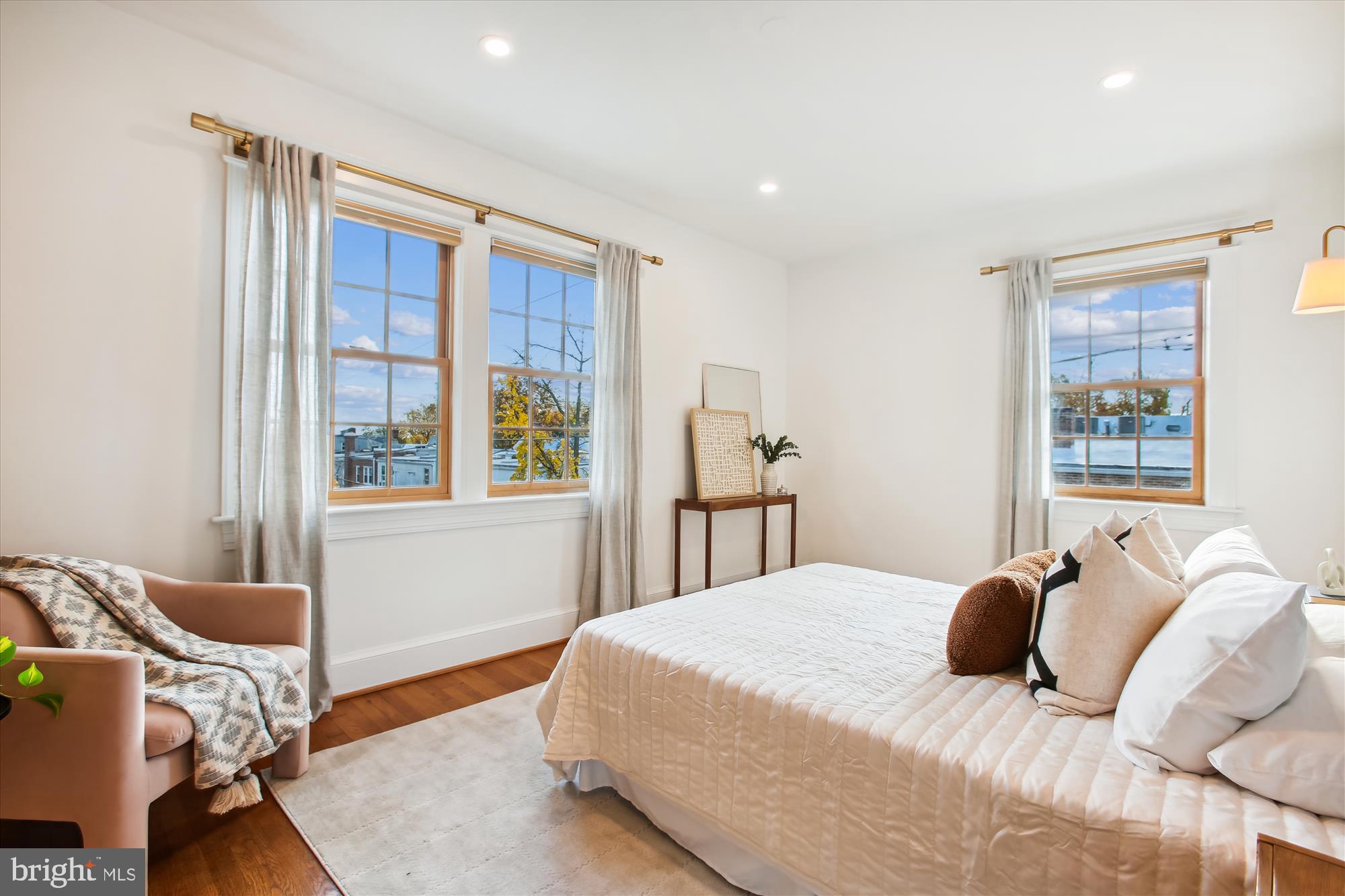 2210 39th Place Northwest Washington, DC 20007 - Photo 21 of 66