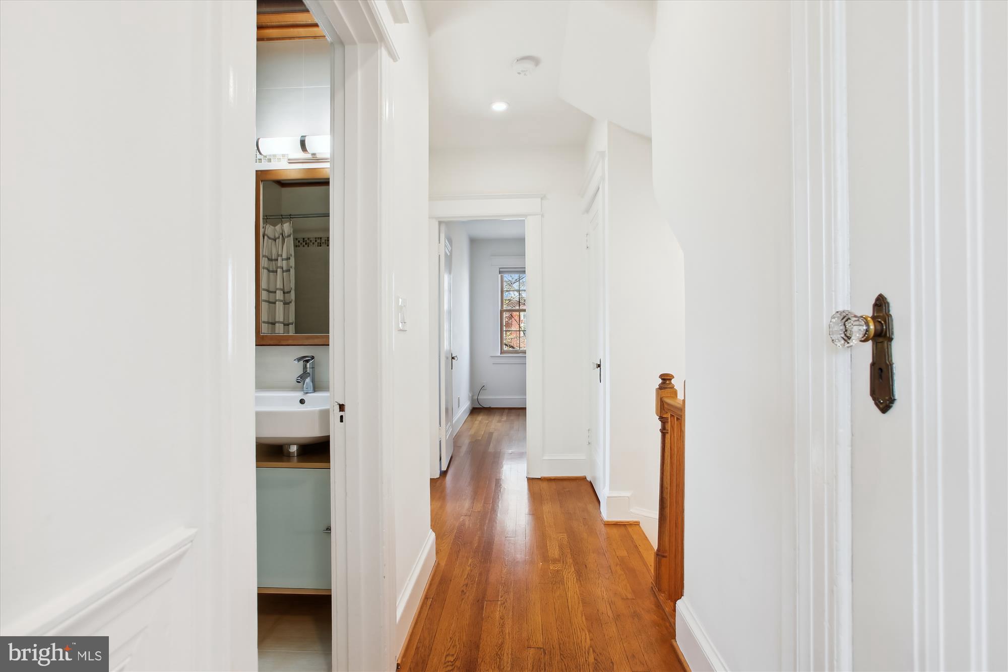 2210 39th Place Northwest Washington, DC 20007 - Photo 25 of 66