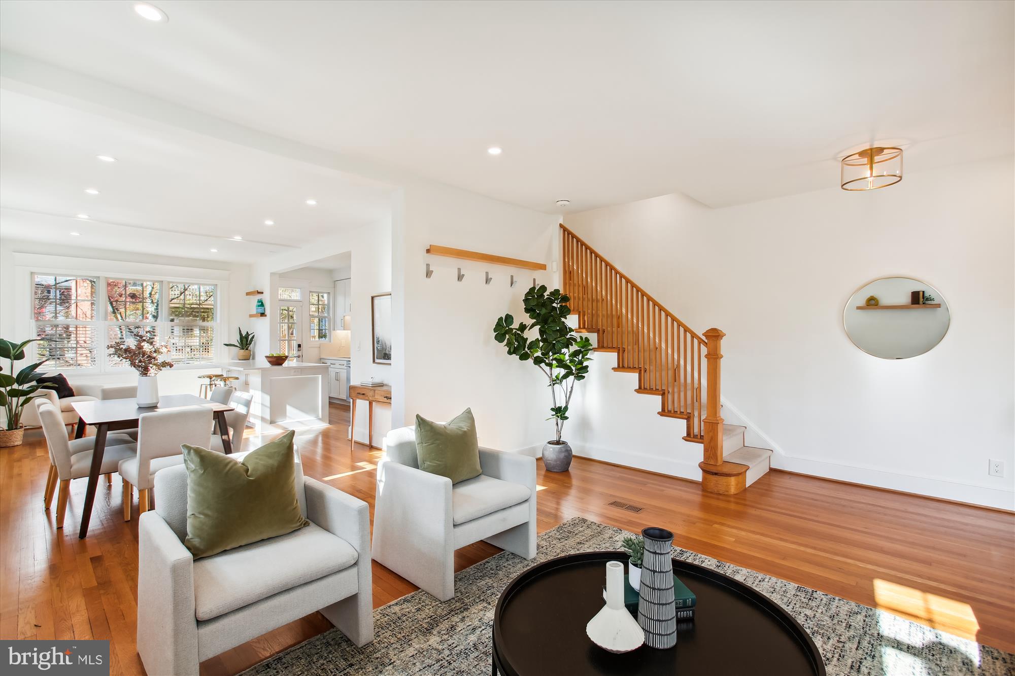 2210 39th Place Northwest Washington, DC 20007 - Photo 4 of 66