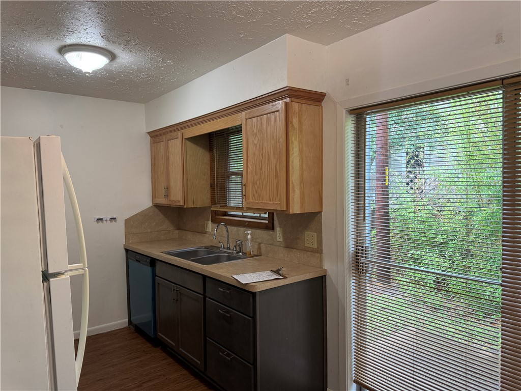 514 East 30th Street, Unit B1 Bryan, TX 77803 - Photo 4 of 17