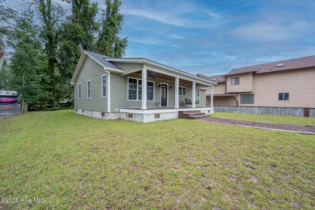 $320,000 | 51 Sunrise Cove, Elizabethtown, NC 28337