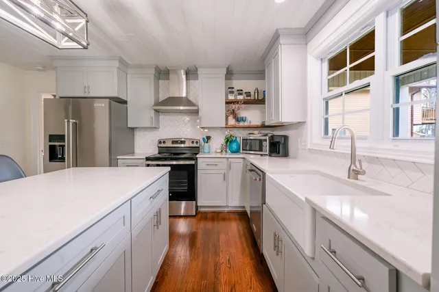 $320,000 | 51 Sunrise Cove, Elizabethtown, NC 28337