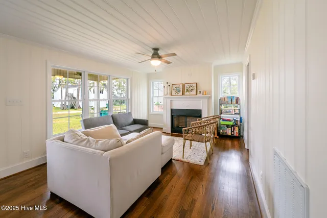 $320,000 | 51 Sunrise Cove, Elizabethtown, NC 28337