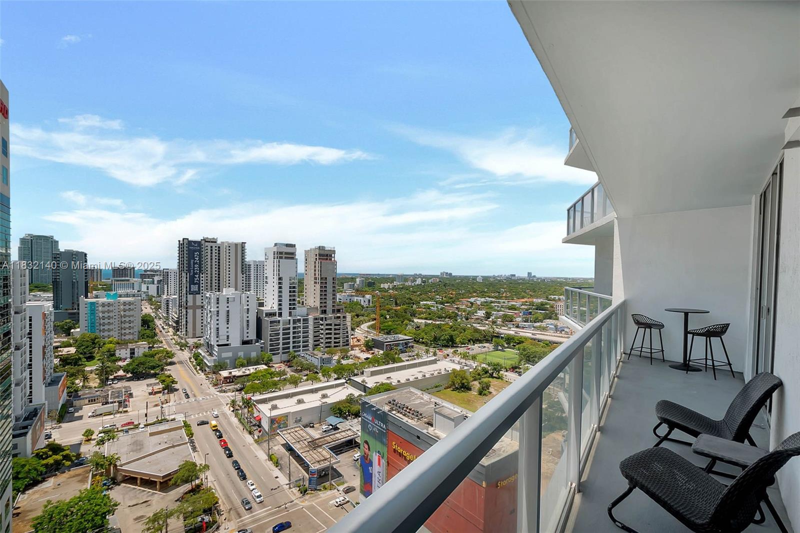 185 Southwest 7th Street, Unit 2204 Miami, FL 33130 - Photo 13 of 21 a view of a city from a balcony
