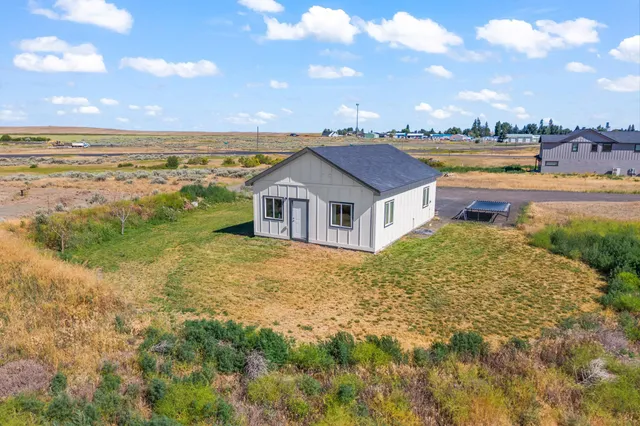 $295,000 | 38220 Fitness Lane East, Davenport, WA 99122