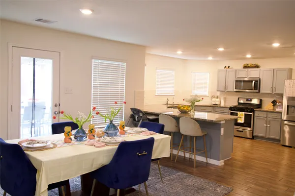 $2,500 | 25219 Sierra Mnr Court, Katy, TX 77493