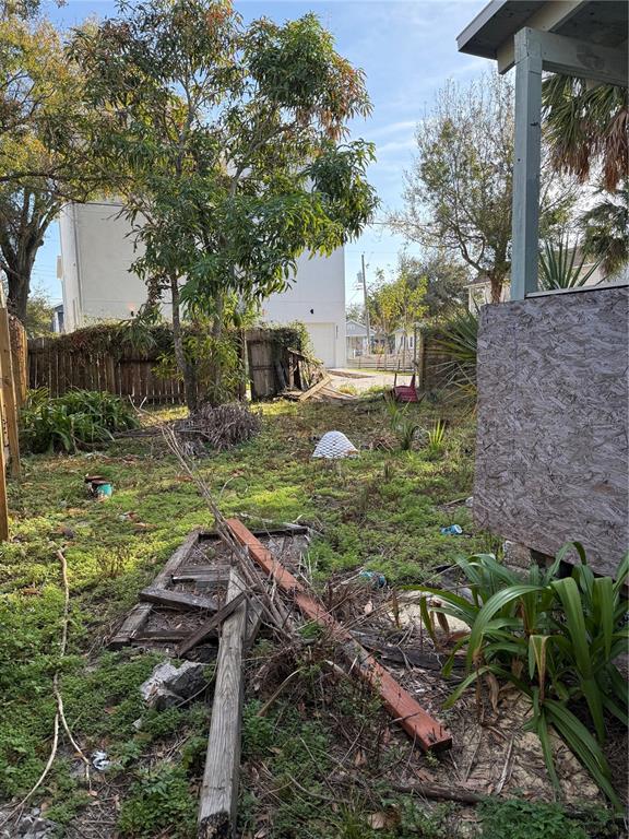 2310 West Walnut Street Tampa, FL 33607 - Photo 12 of 20