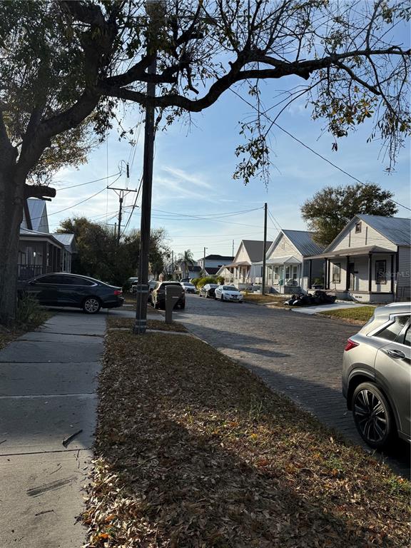 2310 West Walnut Street Tampa, FL 33607 - Photo 16 of 20