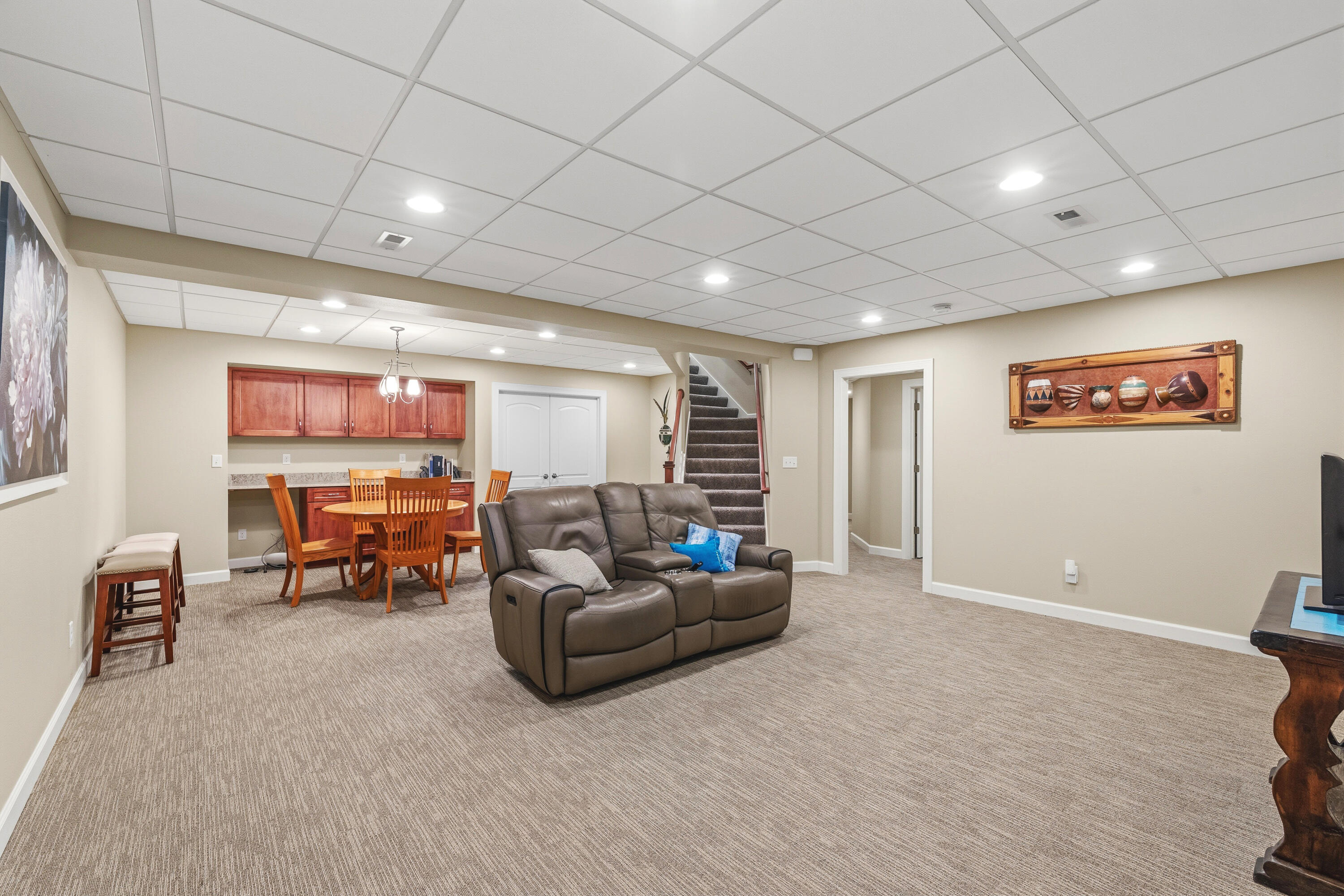 N73-w13623 Claas Road, Unit R4 Menomonee Falls, WI 53051 - Photo 25 of 42 Recreation/Game Room