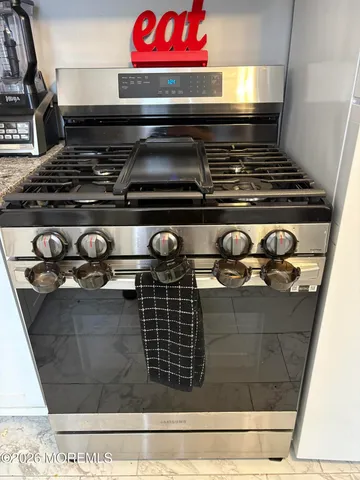 a close view of stove