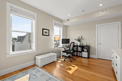 $1,450,000 | 201 West 8th Street, Unit 3, Boston, MA 02127