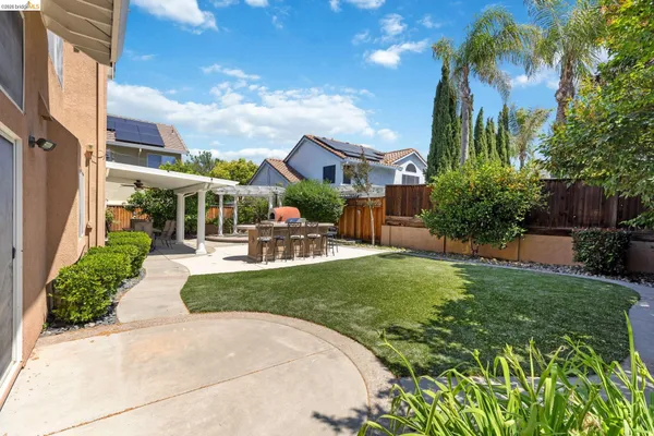 $759,950 | 1826 Pelican Court, Tracy, CA 95376