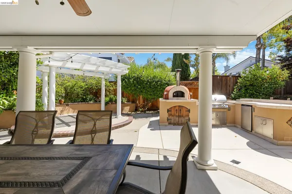 $759,950 | 1826 Pelican Court, Tracy, CA 95376