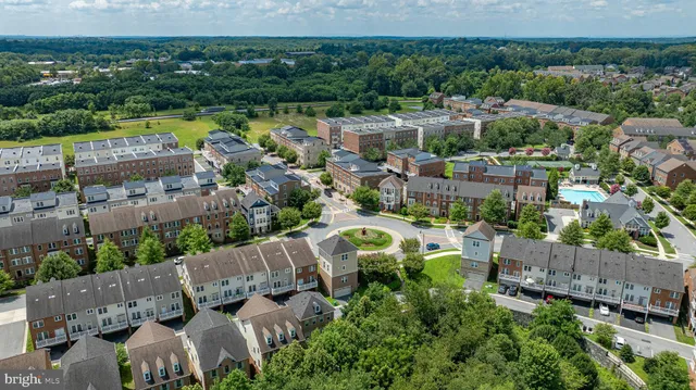 $3,200 | 304 Parkview Avenue, Gaithersburg, MD 20878