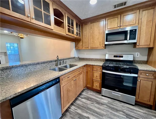 $1,850 | 206 Wedgewood Way, Atlanta, GA 30350