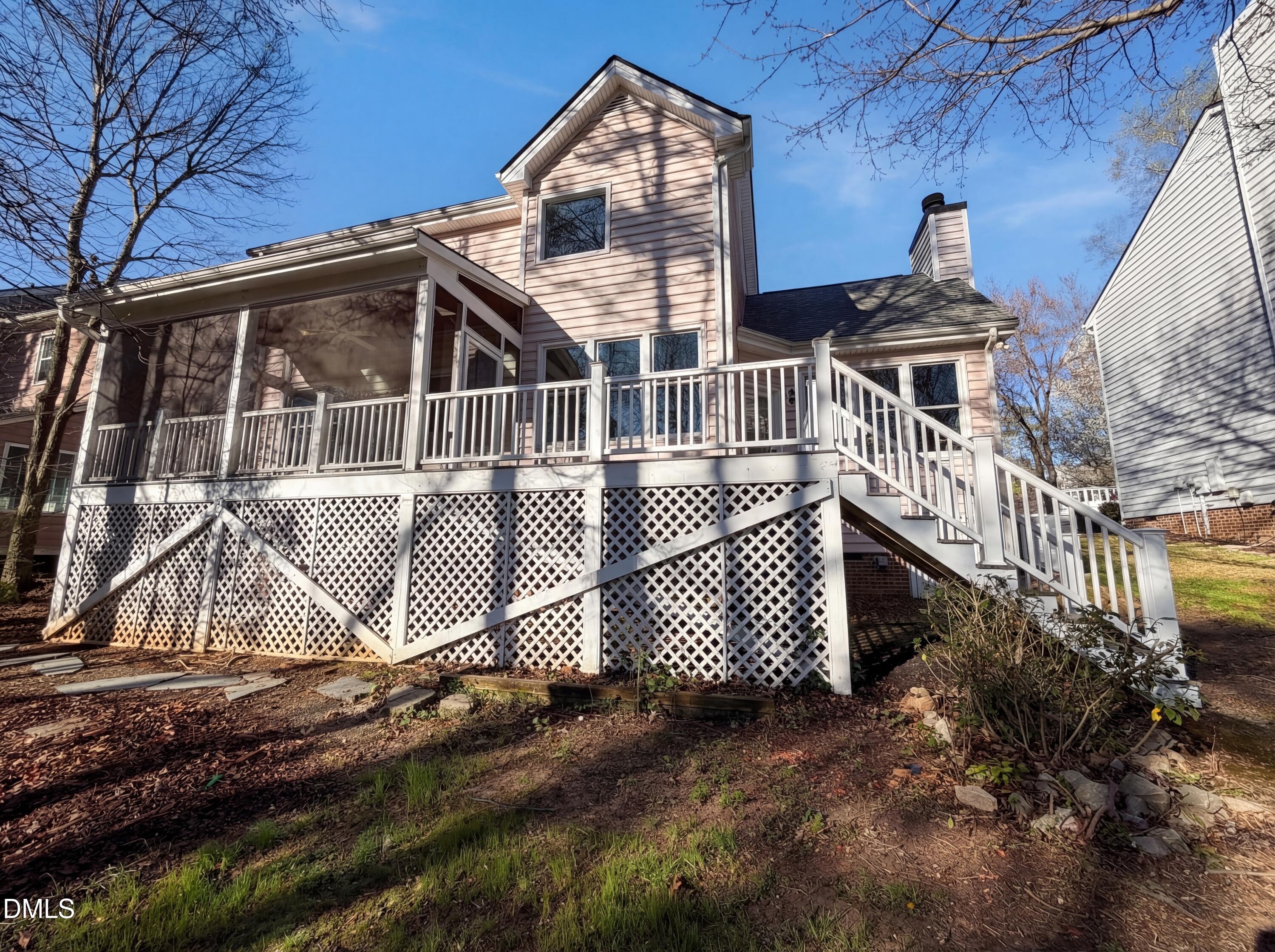 304 Arlington Ridge Cary, NC 27513 - Photo 5 of 18 listing_4