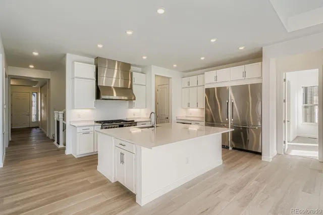 a view of a street with building