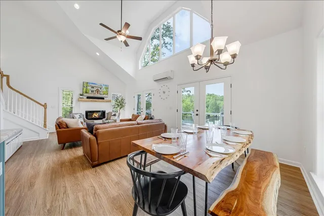 $1,325,000 | 1373 Thomason Lane, Goodview, VA 24095