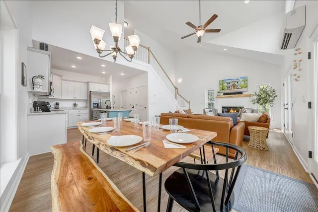 $1,325,000 | 1373 Thomason Lane, Goodview, VA 24095