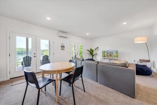 $1,325,000 | 1373 Thomason Lane, Goodview, VA 24095