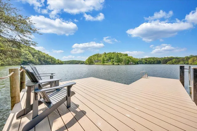 $1,325,000 | 1373 Thomason Lane, Goodview, VA 24095