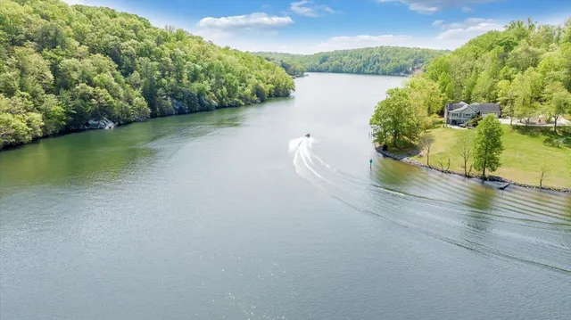 $1,325,000 | 1373 Thomason Lane, Goodview, VA 24095