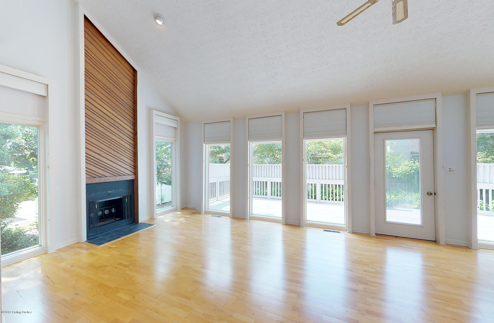 6901 Timber Ridge Court Prospect, KY 40059 - Photo 15 of 52 7 Windows and Full Full Glass Door