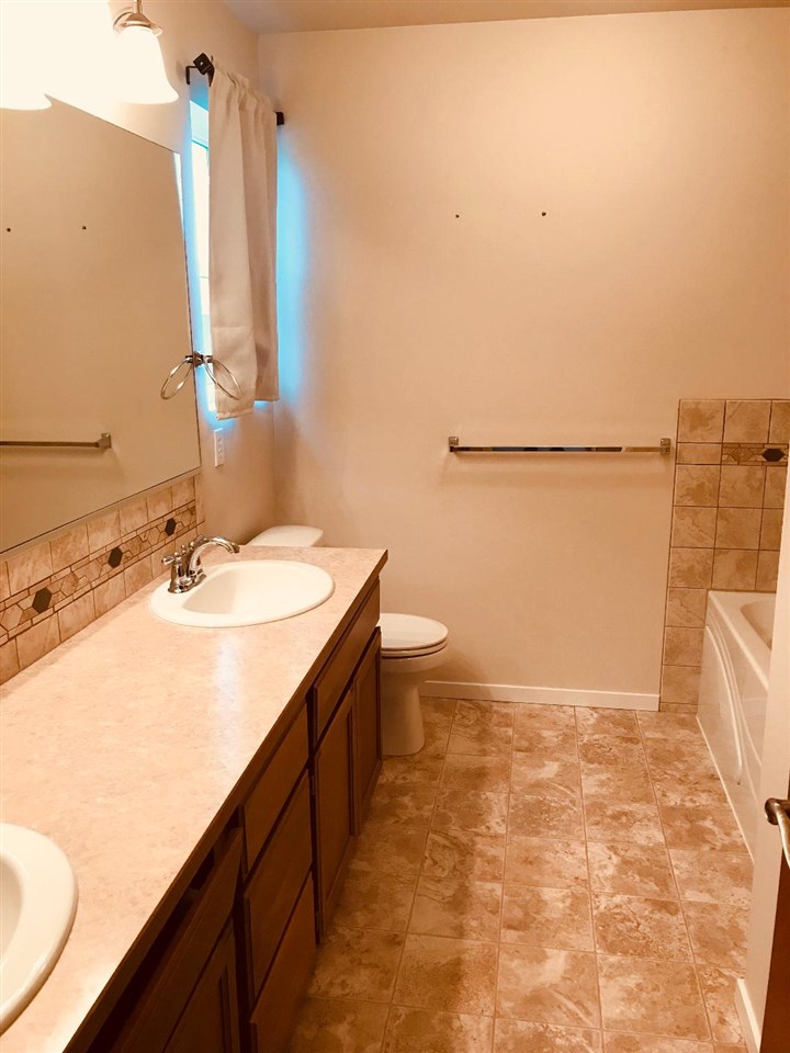 9211 North Warren Street Spokane, WA 99208 - Photo 14 of 20 Gallery Image 14