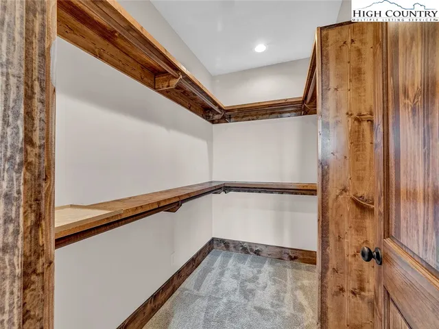 $1,924,900 | 13 Eagle Meadow Path, Banner Elk, NC 28604