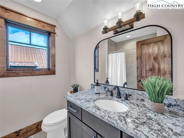 $1,924,900 | 13 Eagle Meadow Path, Banner Elk, NC 28604