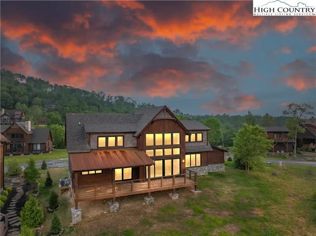 $1,924,900 | 13 Eagle Meadow Path, Banner Elk, NC 28604