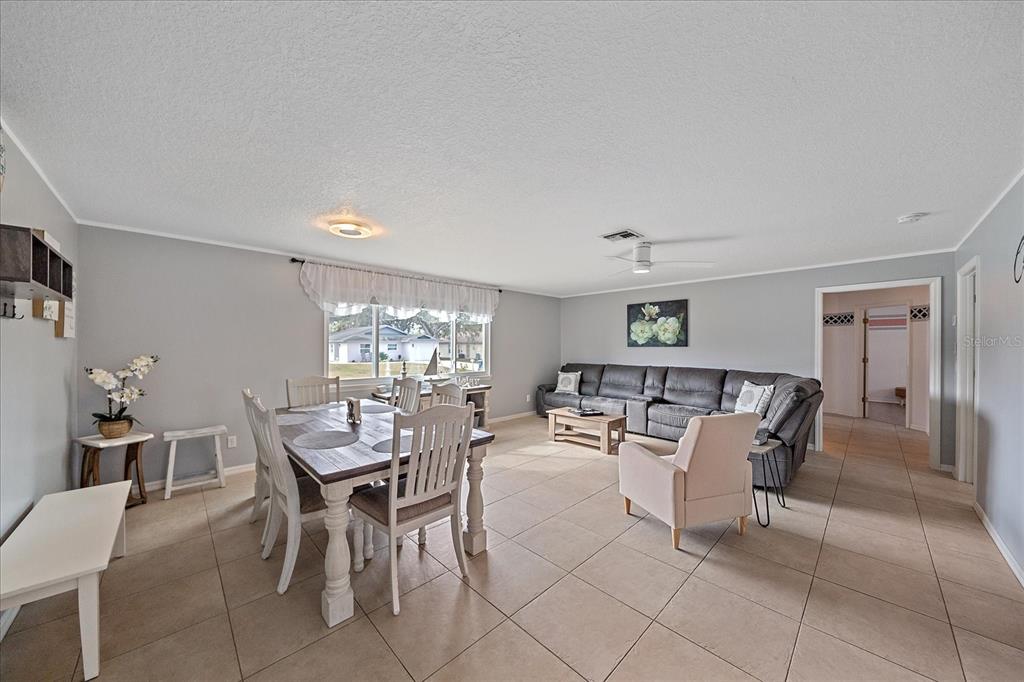 772 Locklear Avenue Sarasota, FL 34237 - Photo 21 of 40 a view of a dining room with furniture