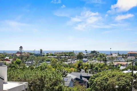 $1,629,000 | 957 Hygeia Avenue, Encinitas, CA 92024