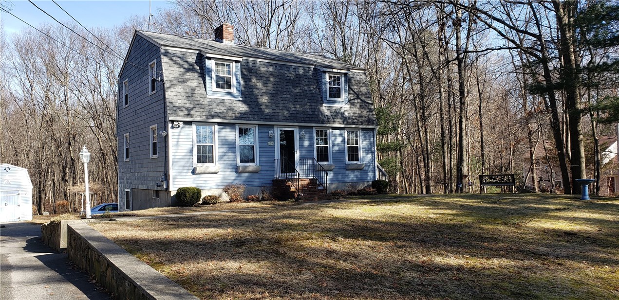 21 Killian Road Johnston, RI 02919 - Photo 1 of 12 Gallery Image 1