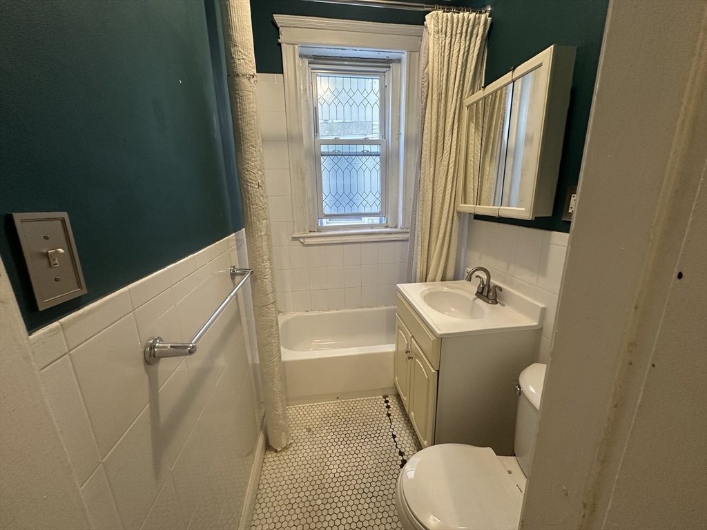 1641 Commonwealth Avenue, Unit 3 Boston, MA 02135 - Photo 6 of 11