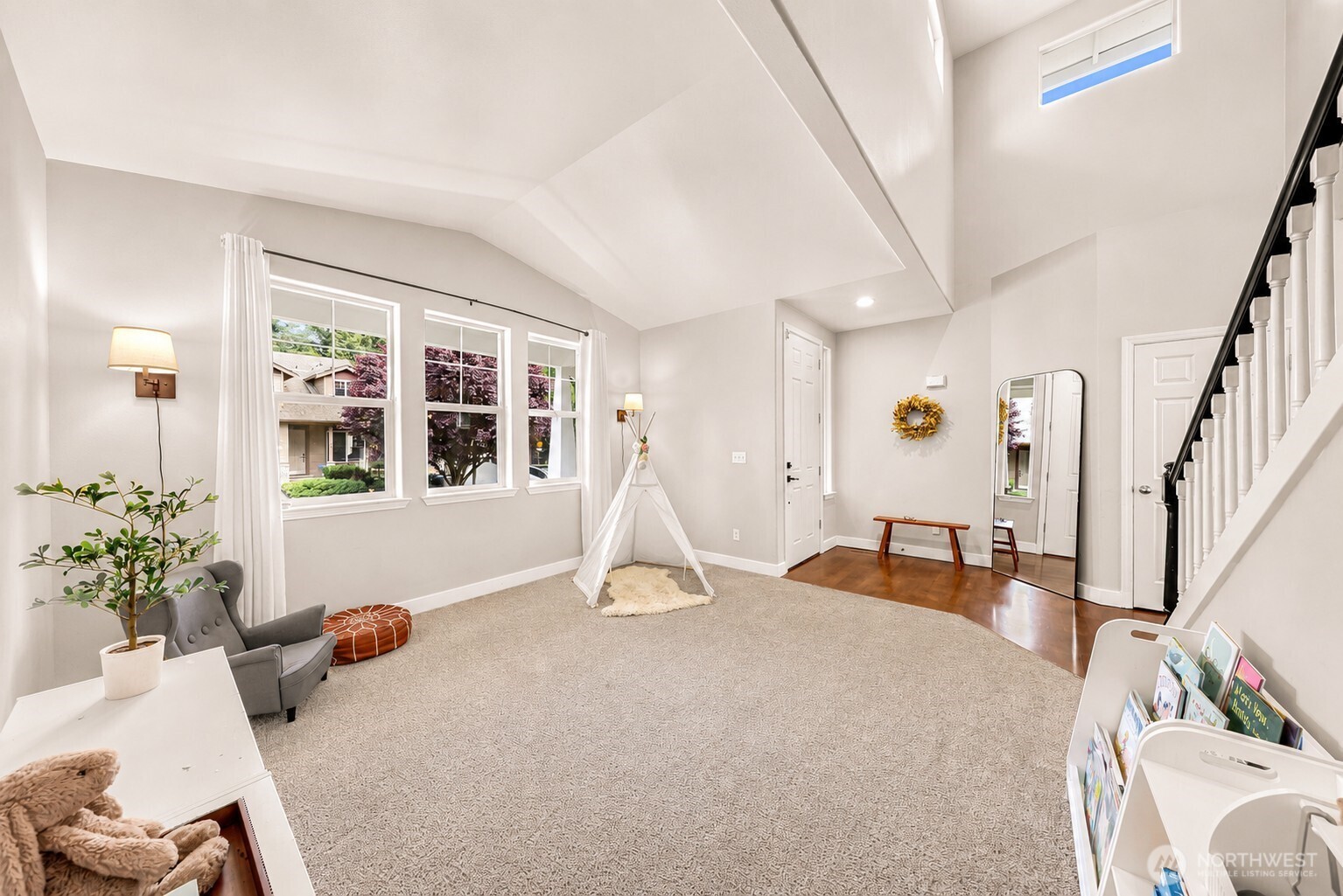 124 202nd Street Southeast Bothell, WA 98012 - Photo 5 of 40