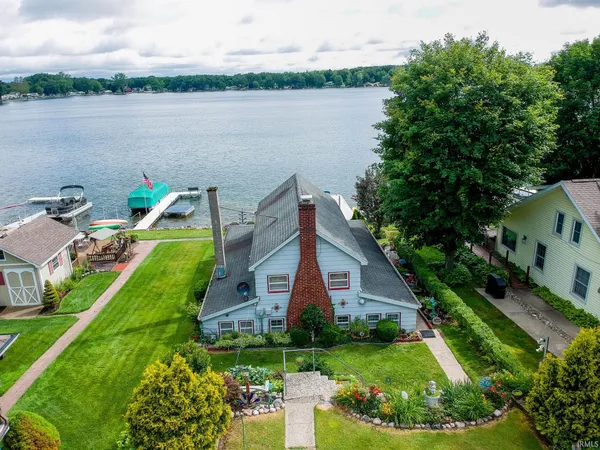 $420,000 | 11955 West 710 North, Middlebury, IN 46540