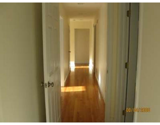 733 Sharps Road Swansea, MA 02777 - Photo 10 of 12 Gallery Image 10
